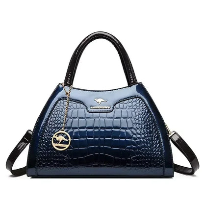 💥 31% OFF 💥 on this luxurious handbag - made of soft leather - a high-end fashion handbag.